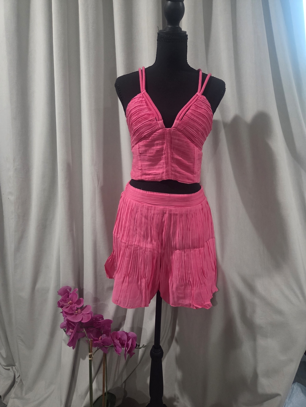 DO+BE Hot Pink Pleated Mini Skirt